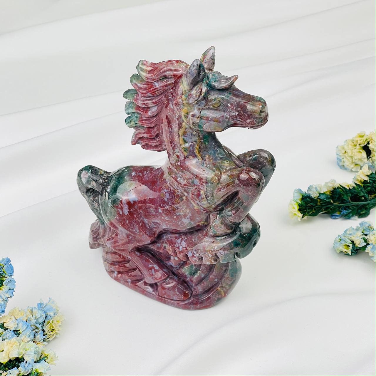 Статуэтка резная "Лошадь" из океанической Яшмы - изображение товара №1