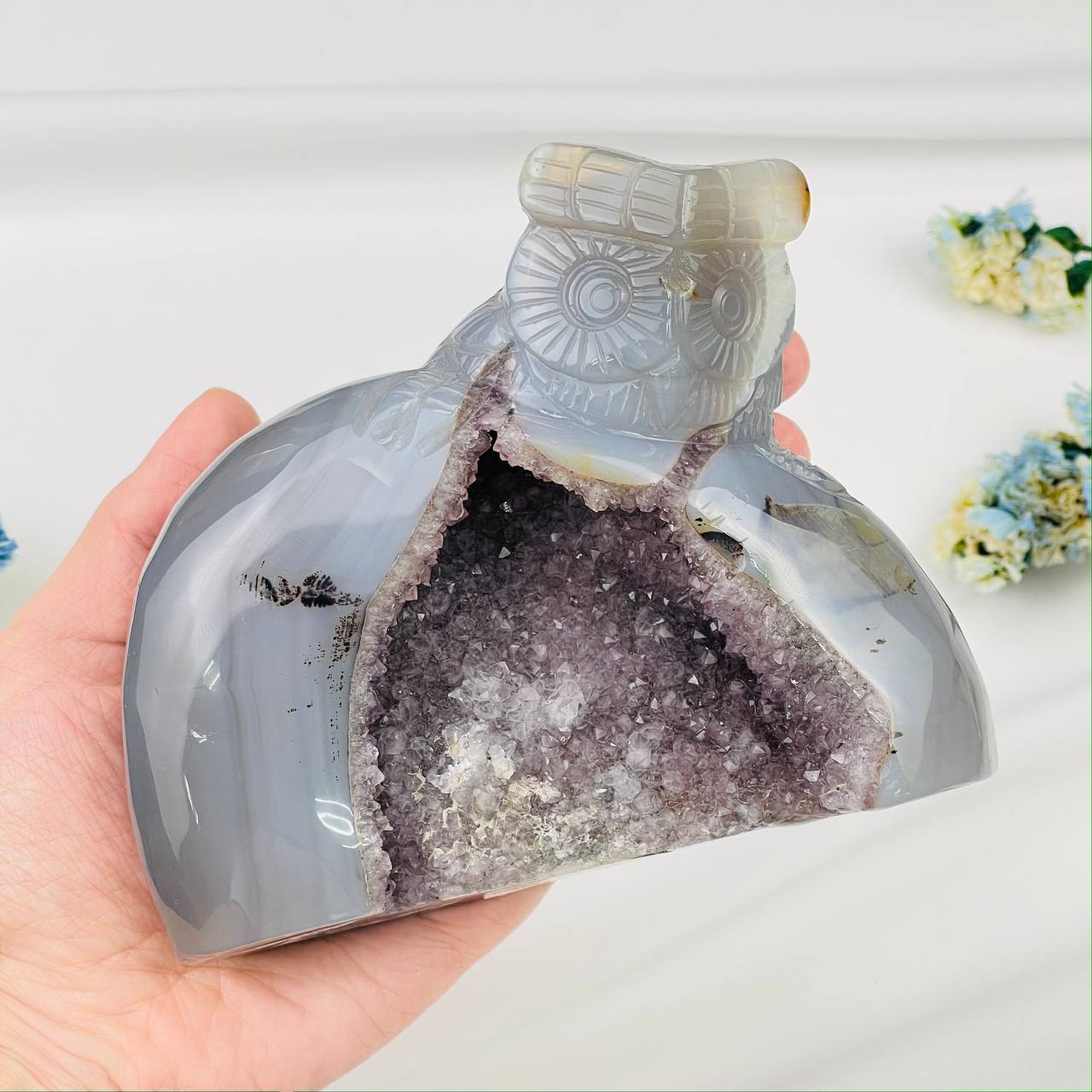 Сова резная из камня Агат серый с жеодой - изображение товара №3