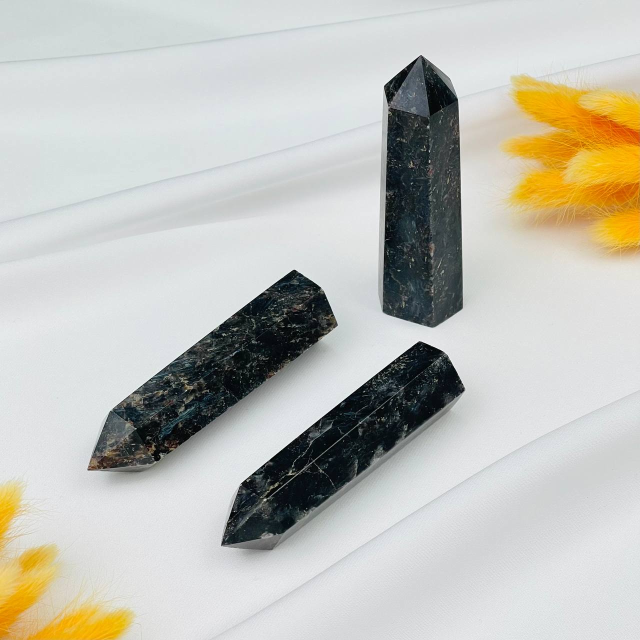 Кристалл из Нуумита - изображение товара №1