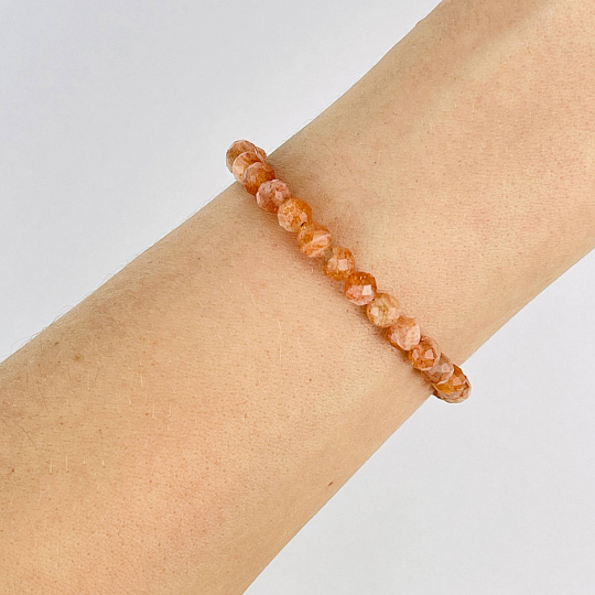 Браслет из Солнечного камня огранка, Артикул: 087065 - изображение товара №1