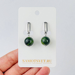 Серьги из Хромдиопсида