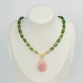 Колье из Нефрита и Розового кварца (градиент), Артикул: 116870 - изображение товара №1