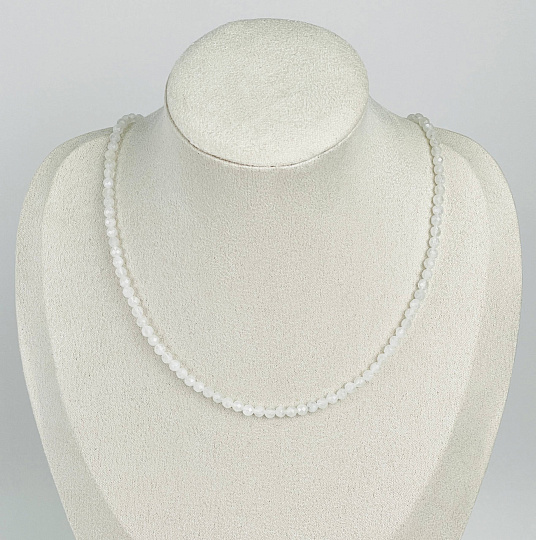 Бусы из Лунного камня огранка, Артикул: 099564 - изображение товара №1