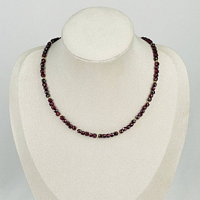 Колье из Граната