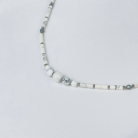 Колье из Говлита и Лабрадора, Артикул: 116978 - изображение товара №2