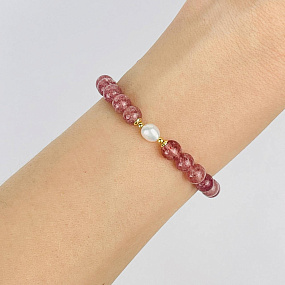 Браслет из Клубничного кварца и Жемчуга