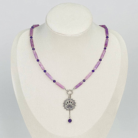Колье из Лепидолита и Аметиста, Артикул: 116997 - изображение товара №1