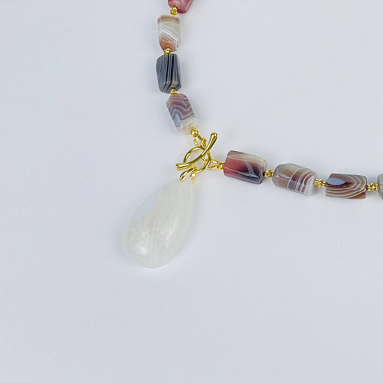 Колье из ботсванского Агата и Лунного камня, Артикул: 116882 - изображение товара №3