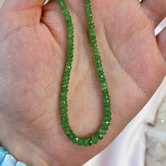 Бусы из зеленого Граната (Цаворит), Артикул: 090947 - изображение товара №3