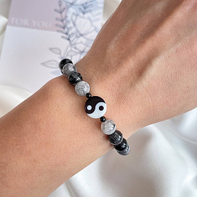 Браслет из Кварца с вкл. Турмалина со вставкой Инь-Янь, Артикул: 096234 - изображение товара №1