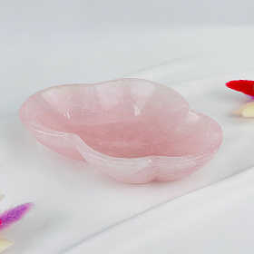 Чаша из мадагаскарского Розового кварца