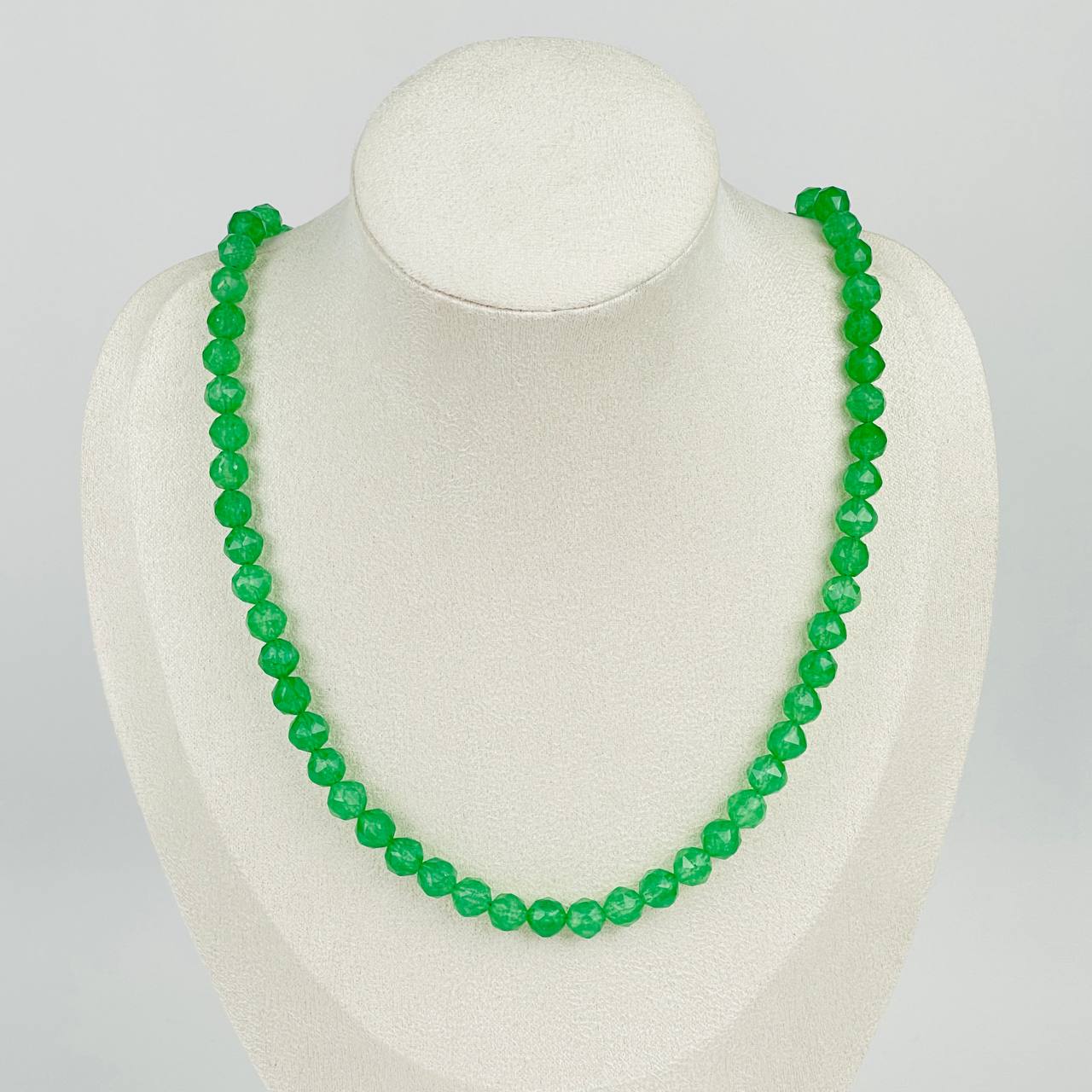 Колье из зеленого Авантюрина - изображение товара №1