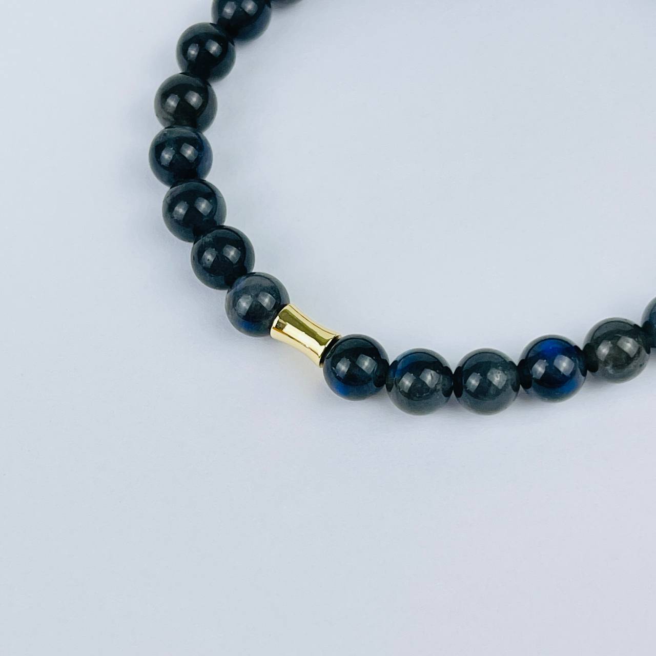 Браслет из Лабрадора со вставкой - изображение товара №3