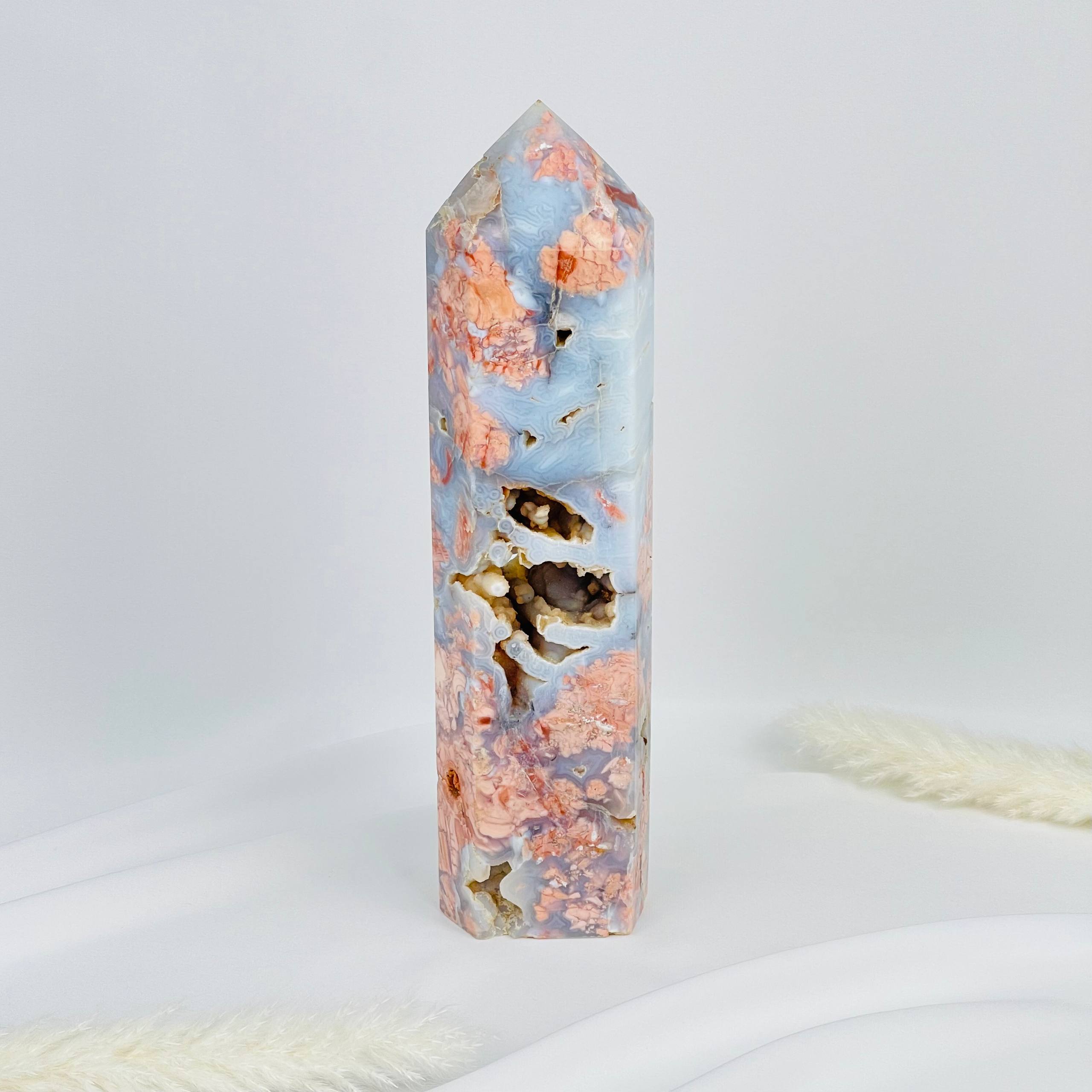 Кристалл из розового цветочного Агата - изображение товара №0