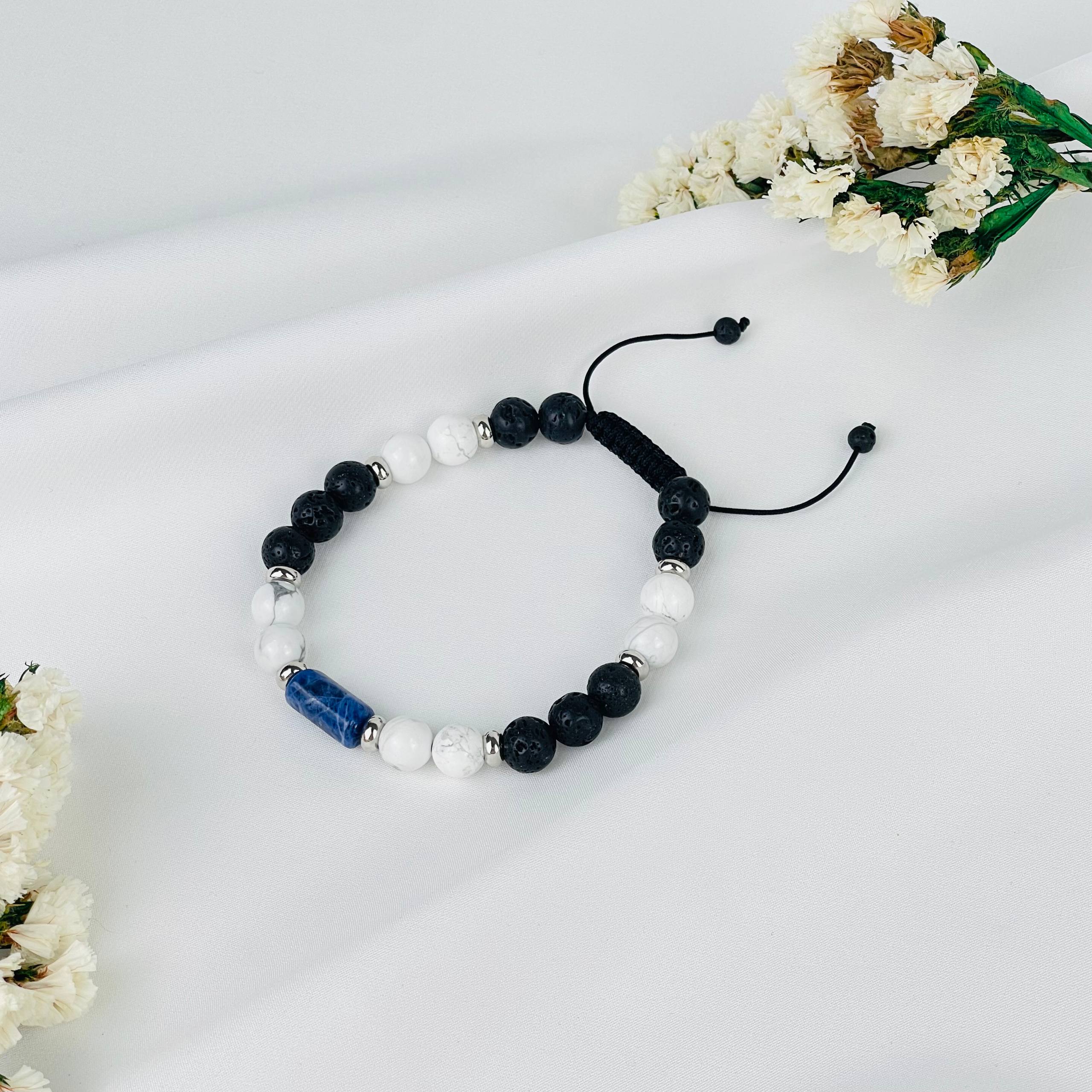 Браслет регулируемый из Лавы, Говлити и Содалита - изображение товара №0