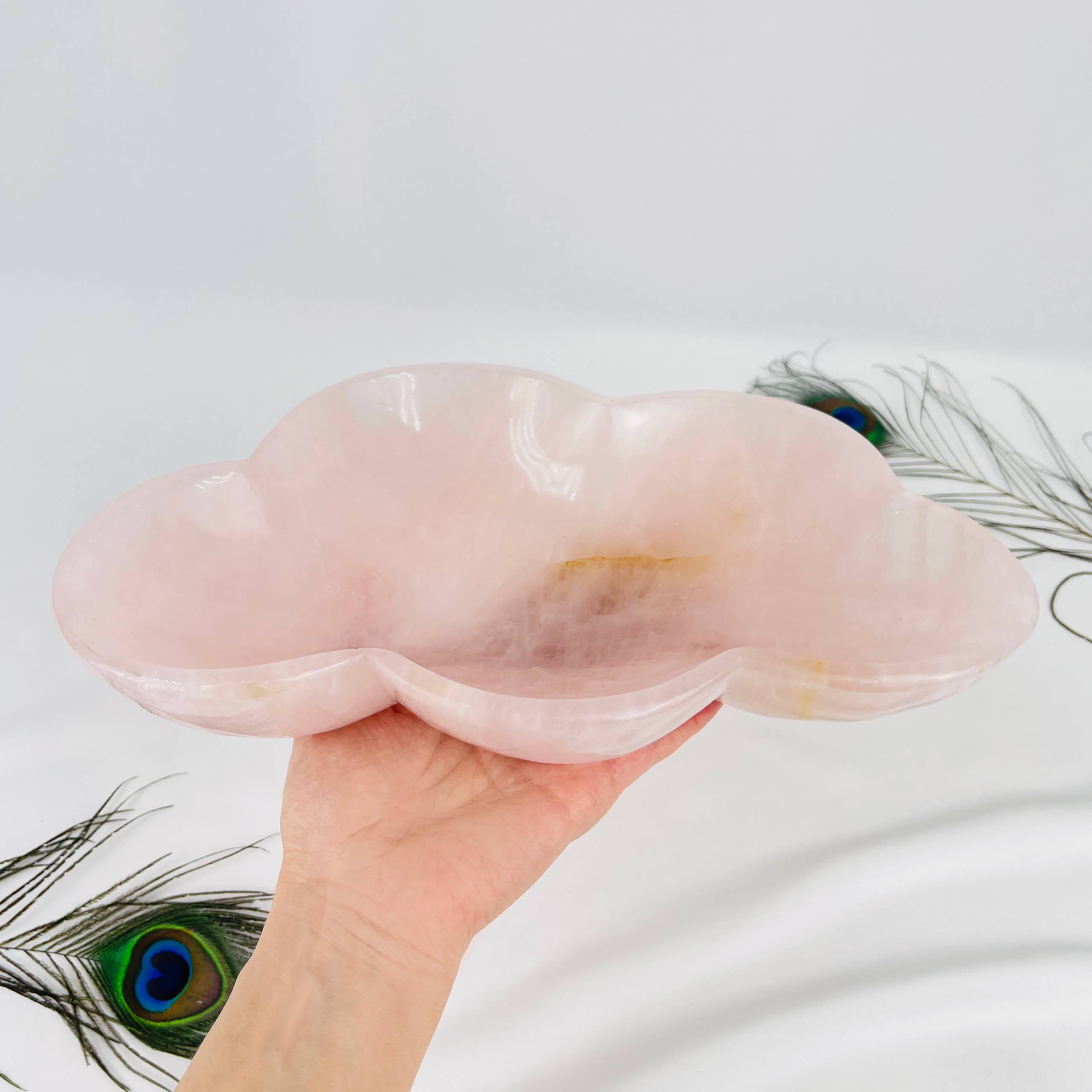 Чаша из мадагаскарского Розового кварца - изображение товара №3