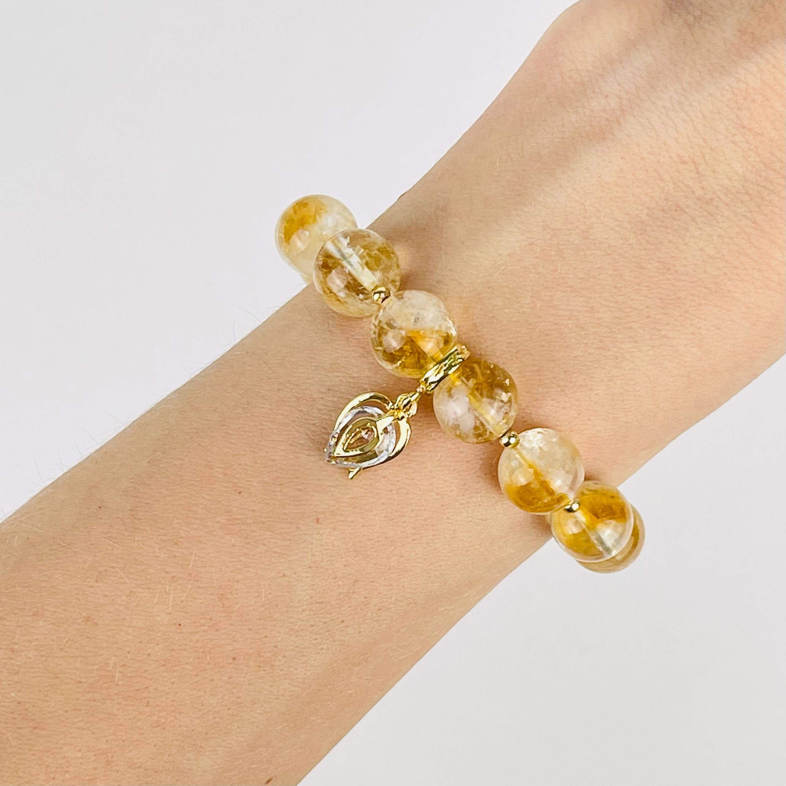 Браслет из Цитрина с подвеской - изображение товара №1