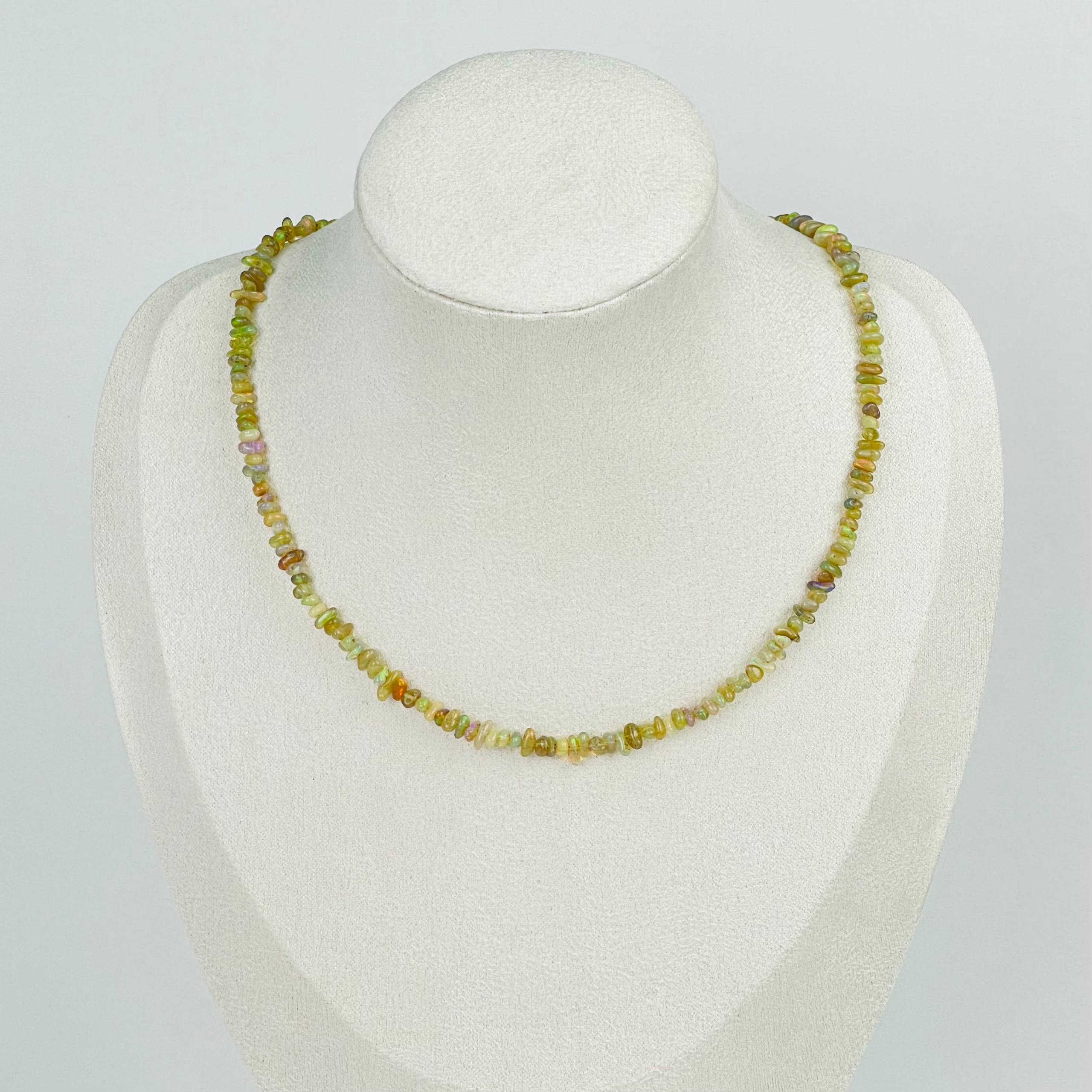 Колье из Опала - изображение товара №1