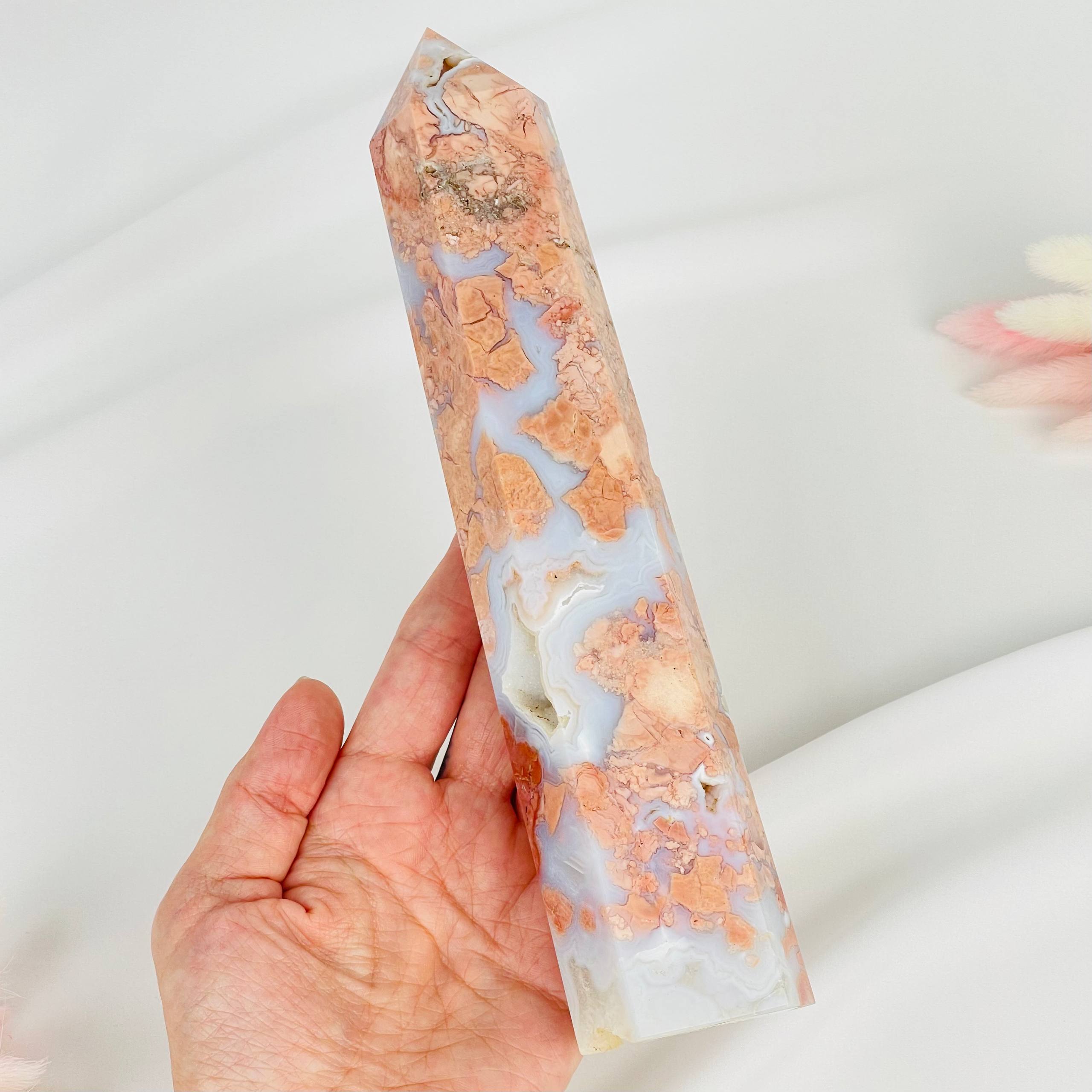 Кристалл из розового цветочного Агата - изображение товара №2