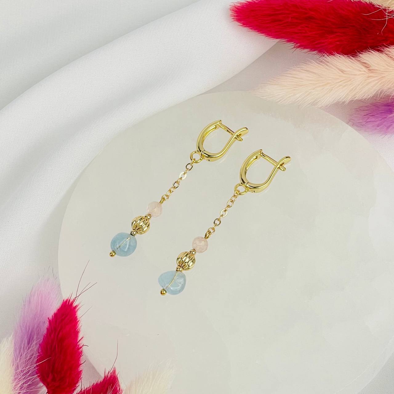 Серьги на цепочке из Розового кварца и Аквамарина - изображение товара №1 Серьги на цепочке из Розового кварца и Аквамарина - изображение товара №0