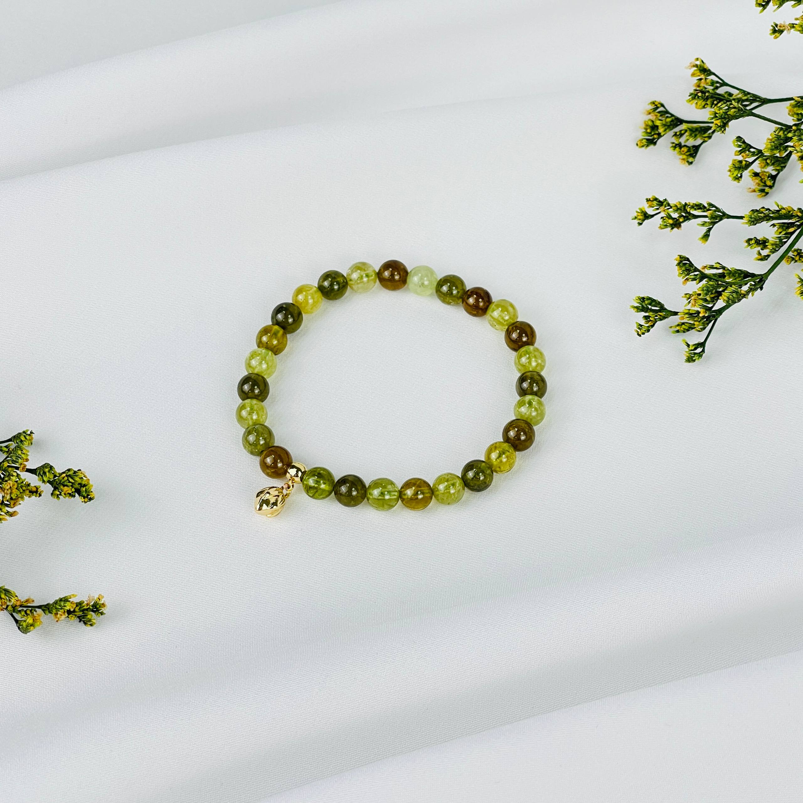 Браслет из зеленого Граната (Гроссуляр) с подвеской - изображение товара №2