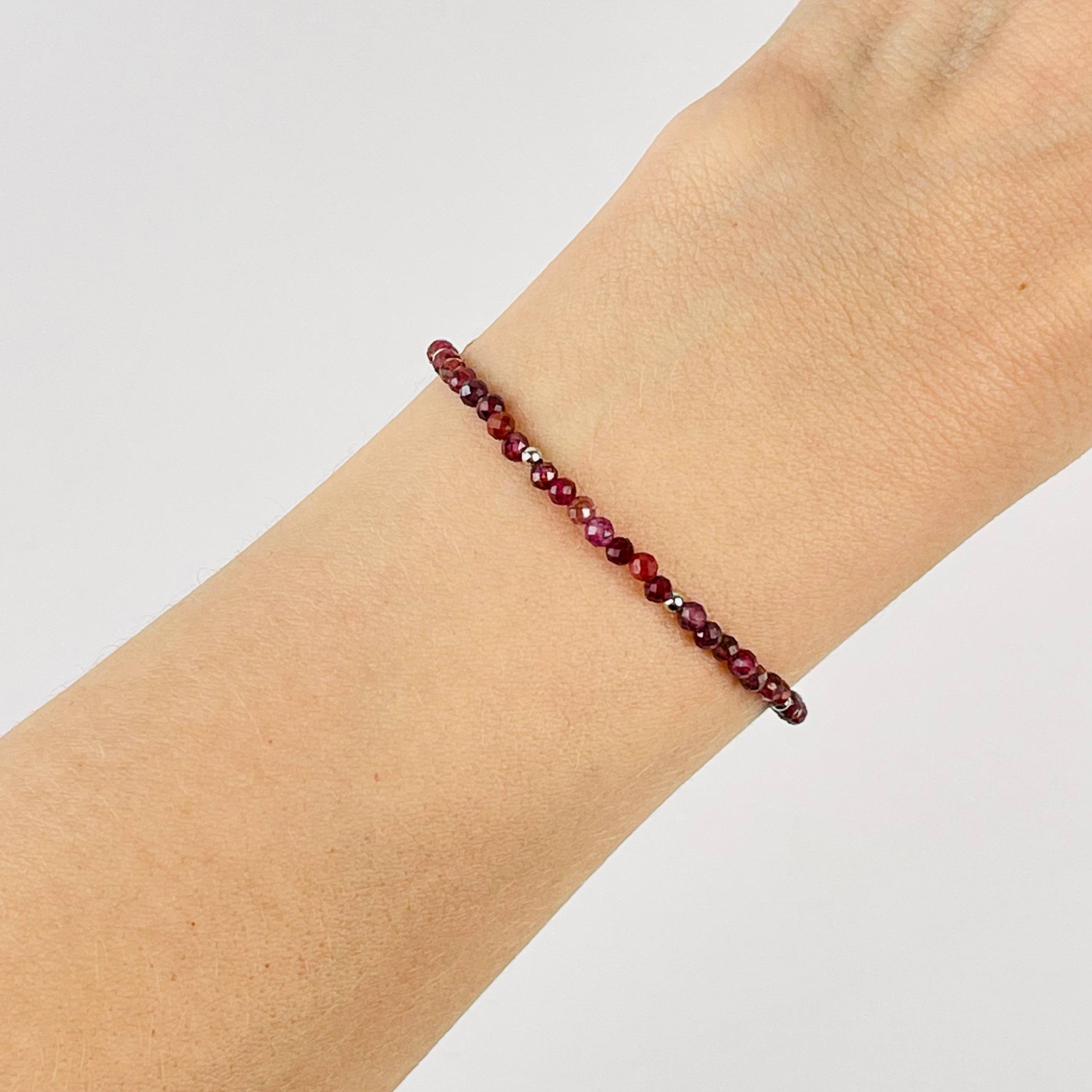 Браслет из Корунда (Рубин) - изображение товара №0