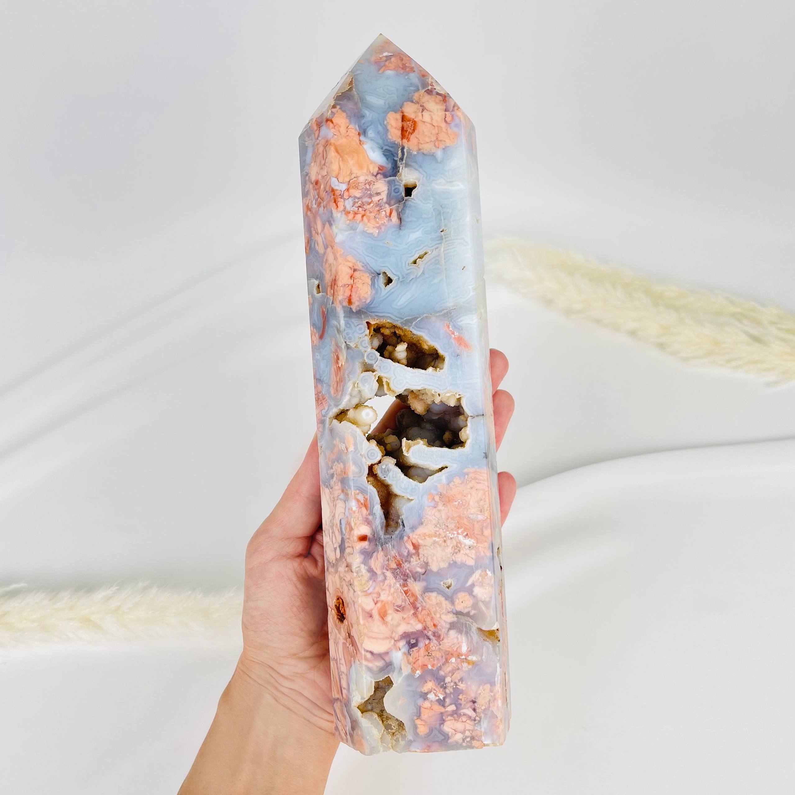 Кристалл из розового цветочного Агата - изображение товара №2