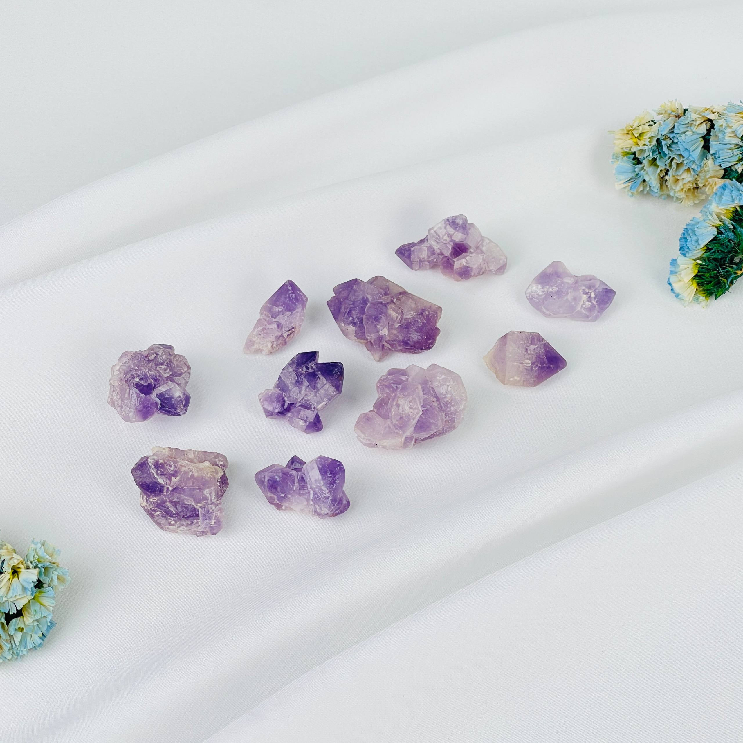 Кристалл из необработанного Аметиста (10 шт) - изображение товара №1