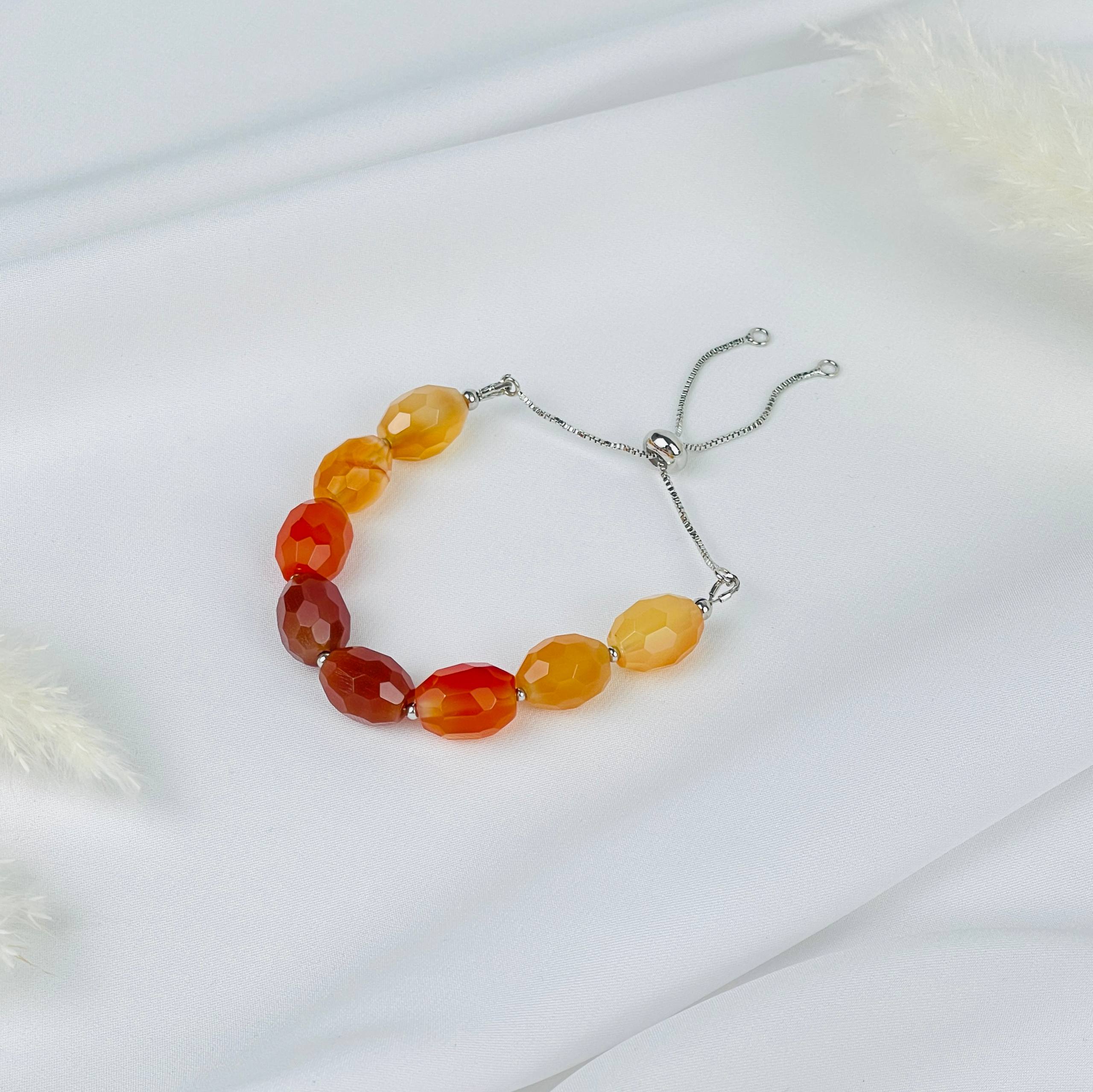 Браслет регулируемый с Сердоликом (градиент) - изображение товара №1