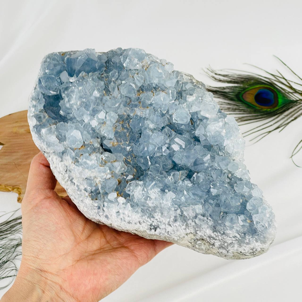 Друза Целестина на подставке - изображение товара №3