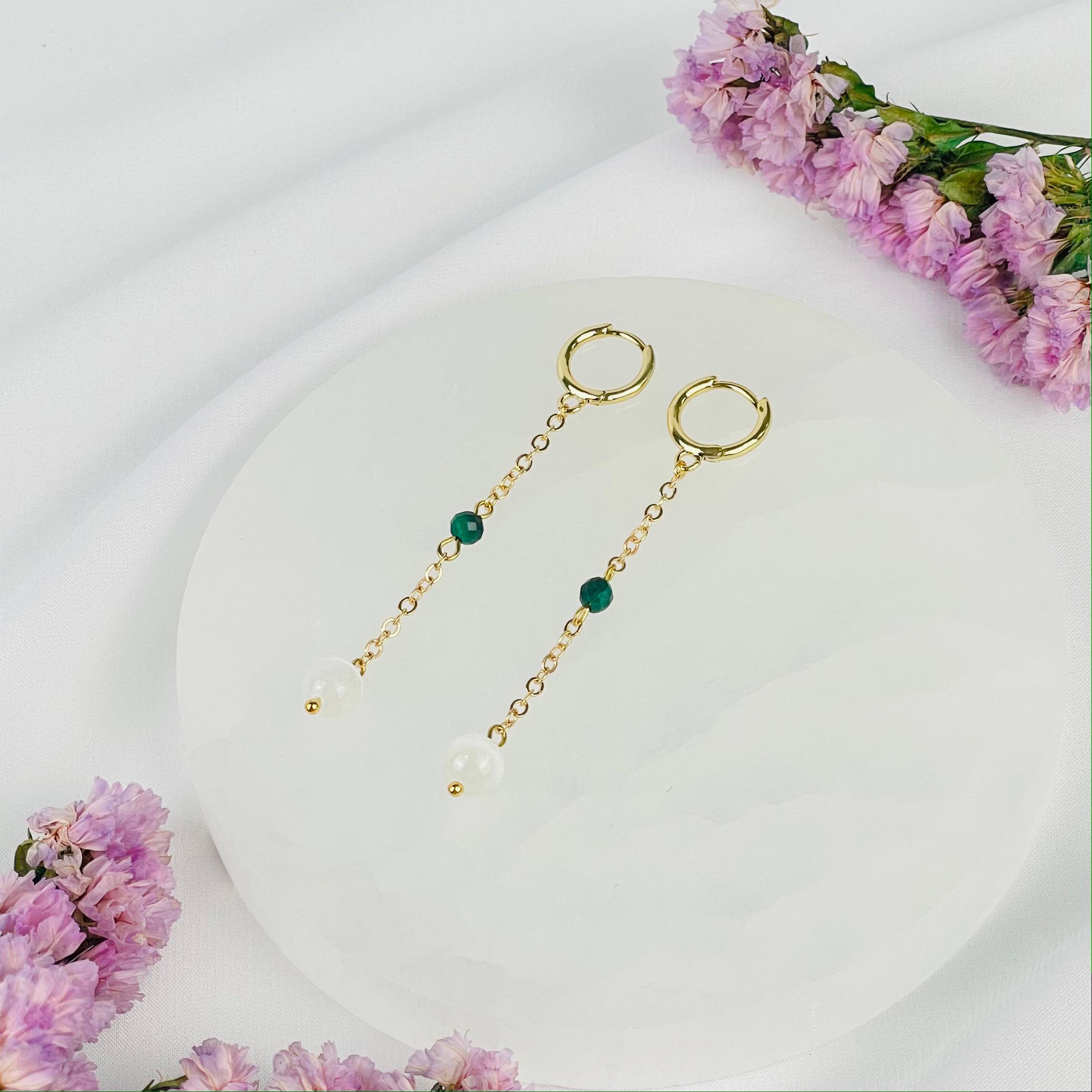 Серьги на цепочке из Селенита и Малахита - изображение товара №2