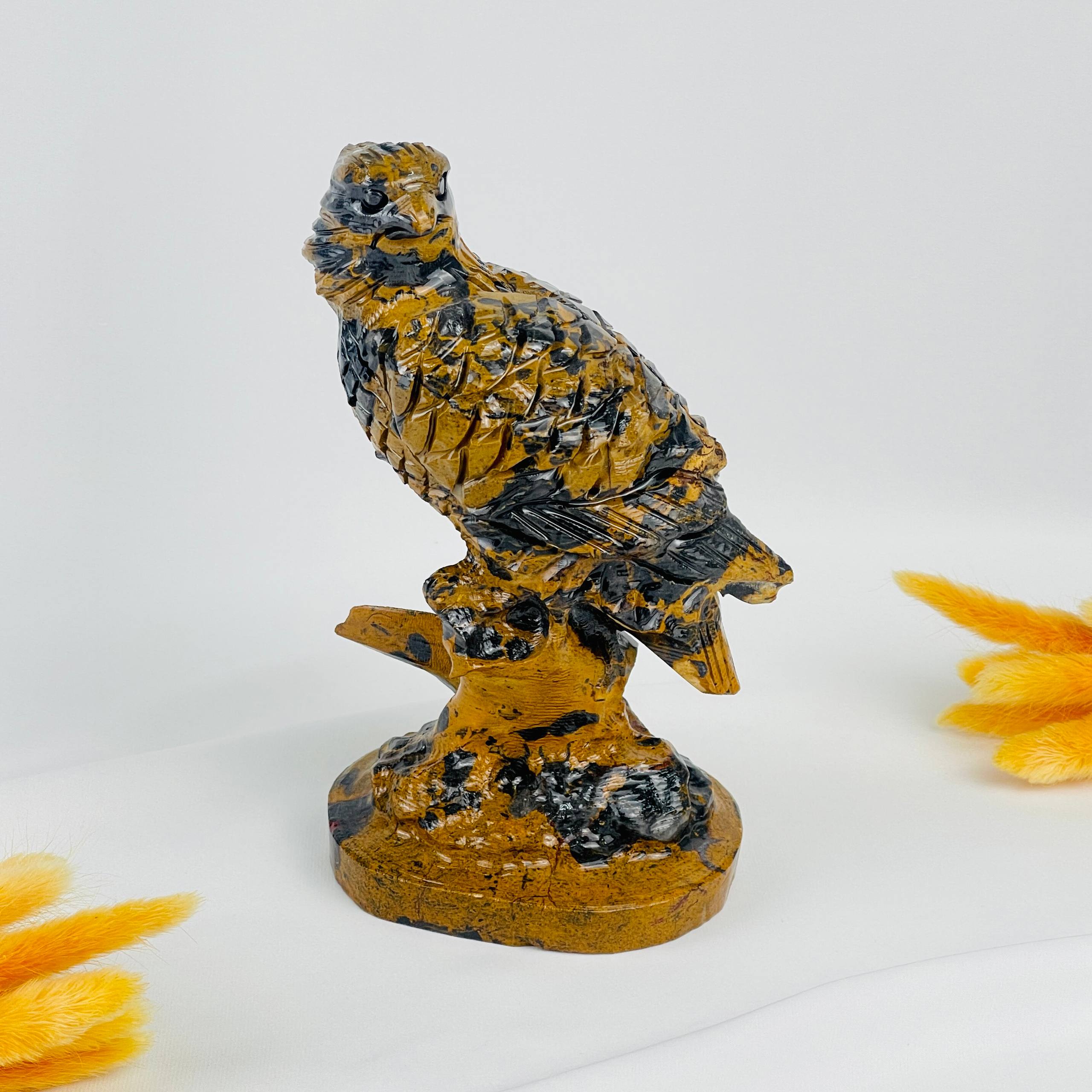 Статуэтка Сокол из Яшмы - изображение товара №1