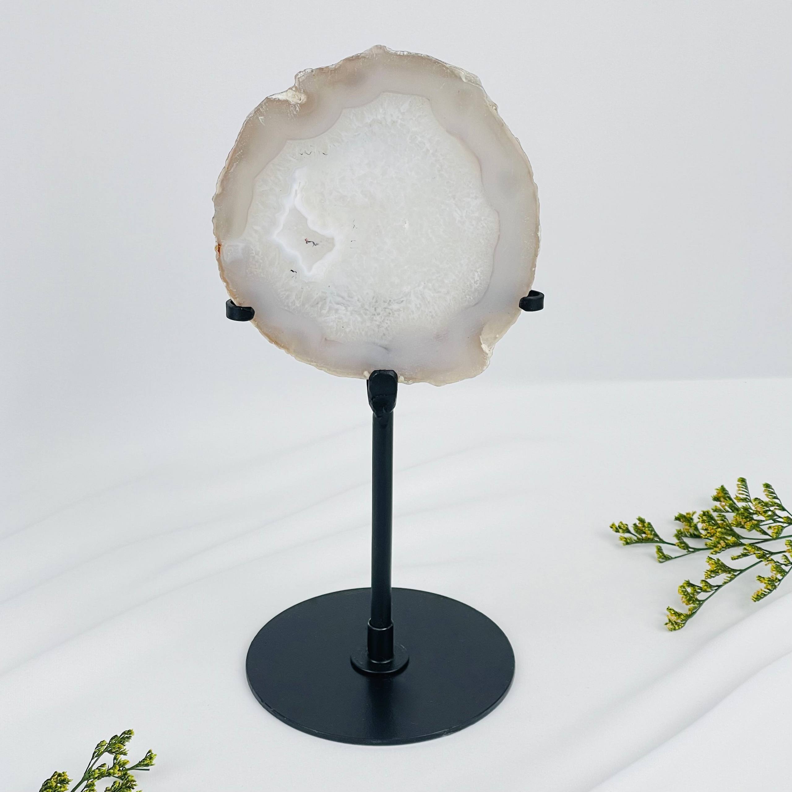 Срез Агата на подставке - изображение товара №1