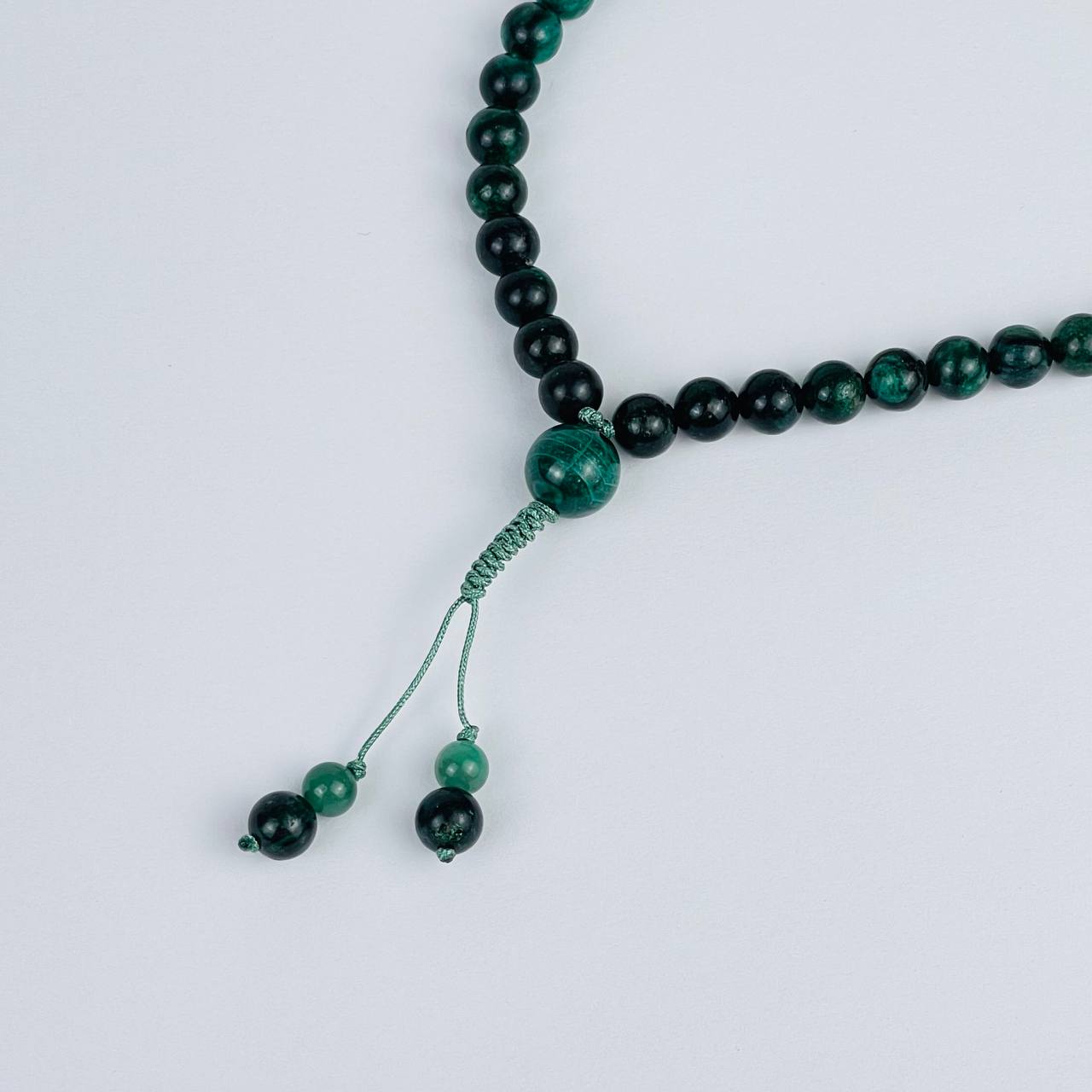 Четки буддийские (Мала) из Авантюрина, Малахита и Фуксита (108 бусин) - изображение товара №3 Четки буддийские (Мала) из Авантюрина, Малахита и Фуксита (108 бусин) - изображение товара №2