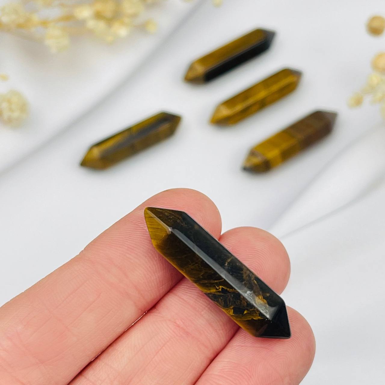 Кристалл двухконечный из Тигрового глаза - изображение товара №1