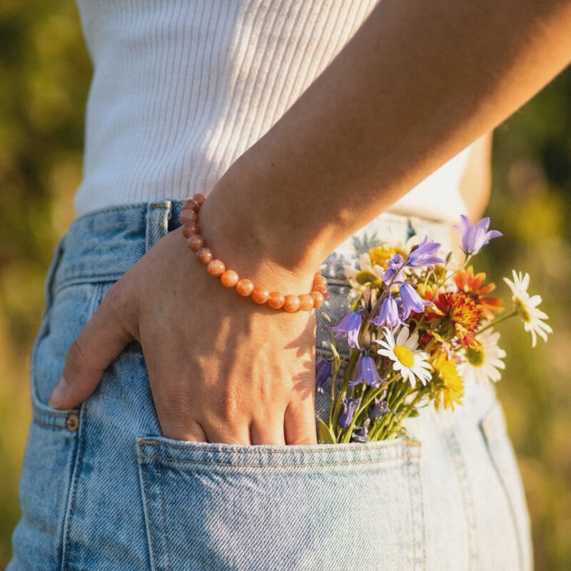 Браслет из солнечного камня