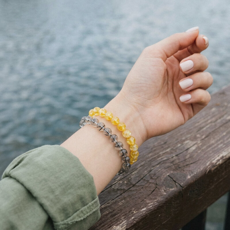 Браслеты из желтого топаза и турмалинового кварца