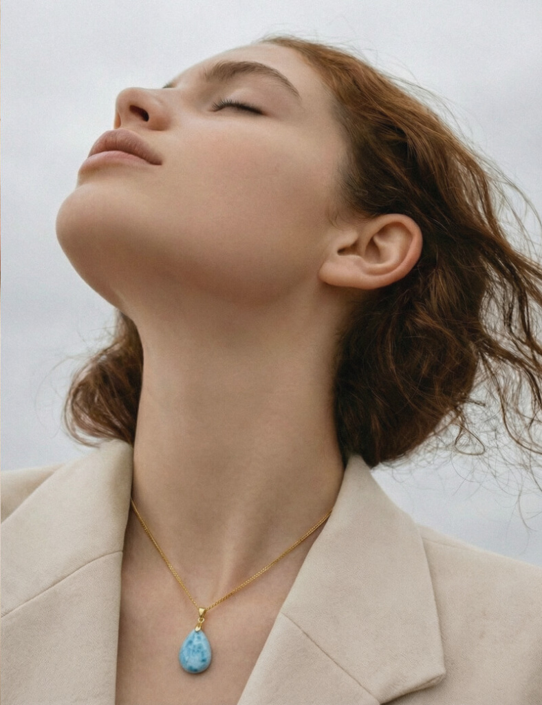 Кулон из ларимара