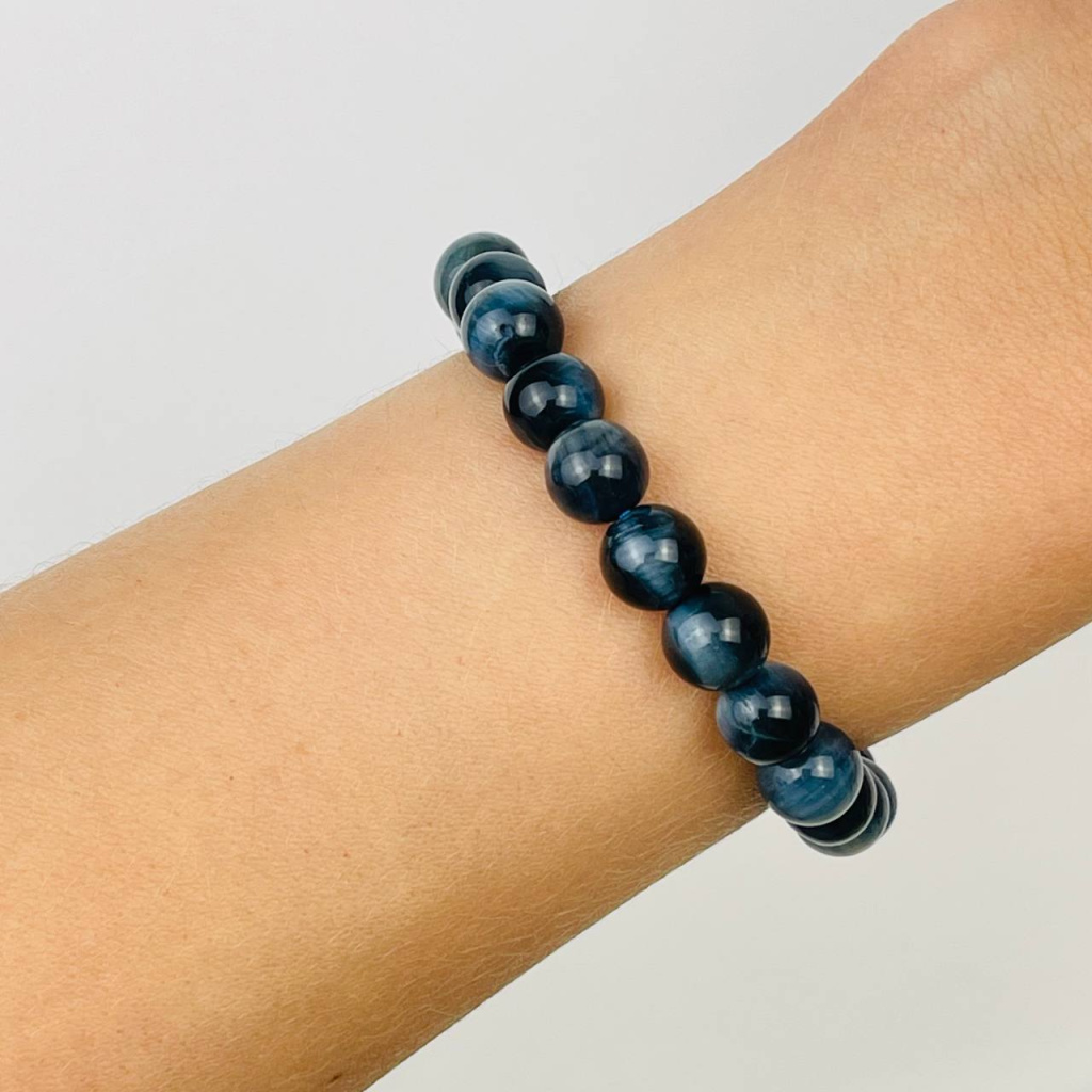Браслет из синего соколиного глаза Браслет из синего соколиного глаза