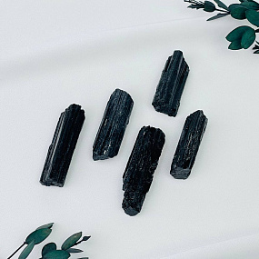 Кристалл из необработанного черного Турмалина (Шерл), Артикул: 088390 - изображение товара №1