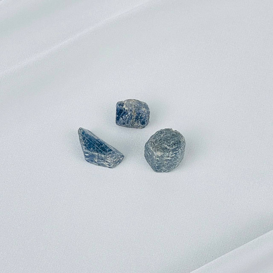 Галтовка из Сапфира (синий Корунд), Артикул: 118063 - изображение товара №2