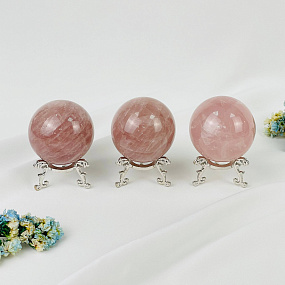 Шар из мадагаскарского Розового кварца, Артикул: 089318 - изображение товара №1