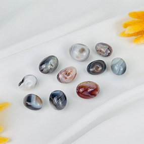 Галтовка из ботсванского Агата (25 шт), Артикул: 118073 - изображение товара №1