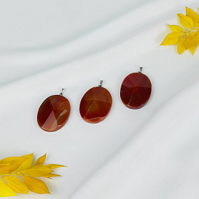 Кулон из Сердолика