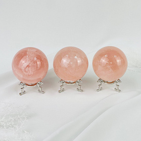 Шар из мадагаскарского Розового кварца, Артикул: 089321 - изображение товара №1