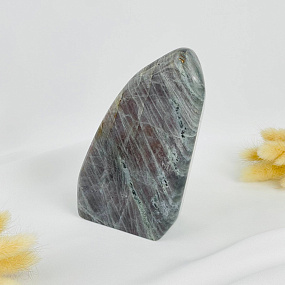 Срез (экран) из камня Лабрадор полированный