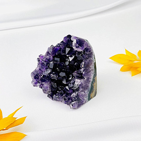 Друза Аметиста