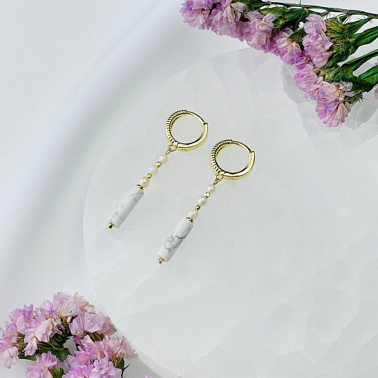 Серьги из Говлита и Жемчуга, Артикул: 114846 - изображение товара №2