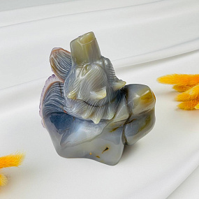 Волк резной из камня Агат серый с аметистовой жеодой, Артикул: 071935 - изображение товара №2