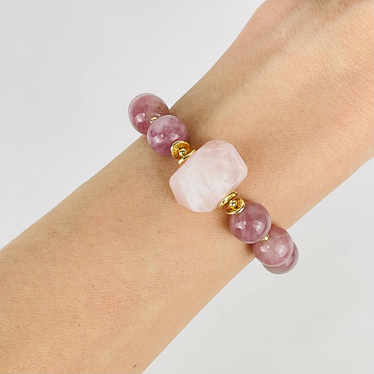 Браслет из мадагаскарского Розового кварца, Артикул: 094032 - изображение товара №1